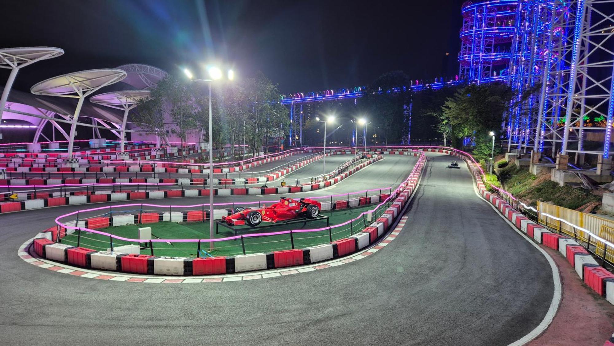 I-City Free Wifi 55Inch Smarttv Car Park Fit 5Pax Σαχ Αλάμ Εξωτερικό φωτογραφία